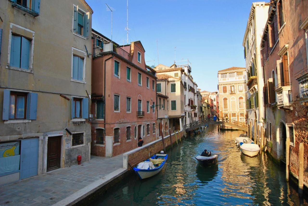 Ca Zulian Amazing Canal View Apartment Veneza Exterior foto